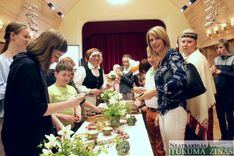 Pūrē valsts svētkos godina pagasta ļaudis