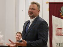 Ieceļ K. Mīlenbaha vidusskolas direktoru