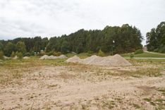 Vēl varam iebilst, piemēram, tam, ko un kā būvēs kaimiņos!