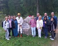 Par zelta ābeli un svētkiem, kas pašu rokām ceļami kalnā