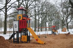 Jaunpilī atjaunots rotaļu laukums