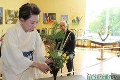 Saruna ar Japānas vēstnieci Latvijā Mariko Fudžii un Ikenobo skolas pasniedzēju Midori Jamadu