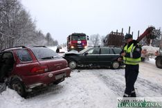 Latvijas ceļu “melnākā punkta” pārbūvei – trīs piedāvājumi