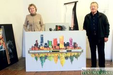 Igaunijas 100-gades priekšvakarā Tukumā atklāta mākslinieces Annes Olop izstāde