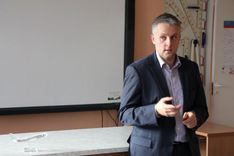 Jaunpilī tiekas ar aviokompānijas «SmartLynx» viceprezidentu, novadnieku Aigaru Jakovelu