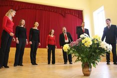 Mūsējie plūc laurus novada vokālo ansambļu skatē