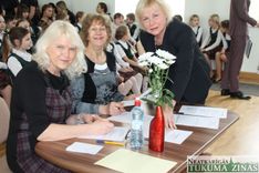 Dziedošo kolektīvu festivālā Kandavā