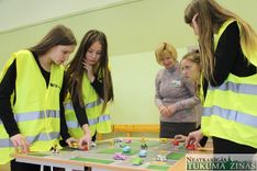 Konkursa «Gribu būt mobils» pusfinālā Kandavā par uzvaru cīņa bija sīva /FOTO/