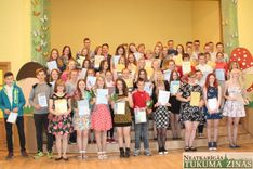 Kandavas internātskolā sumināti labākie skolēni, skolotāji un vecāki /FOTO/