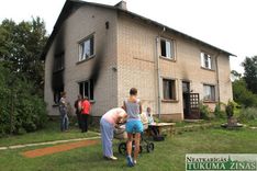 Ugunsgrēkā Tukumā izglābti 7 cilvēki /FOTO/