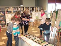 Tukumā ar konkursu skolēniem atzīmēta Alberta Kronenberga 130. jubileja /FOTO/