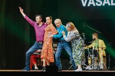 Režisors Valdis Lūriņš: «Mūsu izrāde ir par dzīvošanu šajā zemē, par to, kas mums pieder un ko neviens nevarēs mums atņemt»