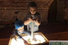 Leģendu nakts Šlokenbekas muižā /FOTO/