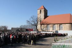 Latvijas leģionāru piemiņas diena Lestenes Brāļu kapos /FOTO/