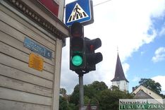 Lielajā ielā Tukumā pārcelts ātruma ierobežojums un būs brīdinājuma luksofors