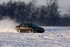 Jaunieši Kandavā izbraukā autodromu