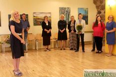 Milzkalnes tautas namā atklāta Daces Majevskas gleznu izstāde