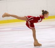 Sacensībās Ventspilī – panākumi Tukuma daiļslidotājām/FOTO/