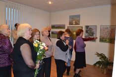 Mācekļu debija Olitas Gulbes jubilejas izstādē Lapmežciemā