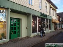 Tukumā «Rimi» veikala jumts rūsē un deformējas; «Baboon Bar» nav nodots ekspluatācijā