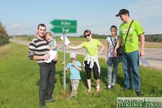 Tēva dienas pārgājienā iepazīta Sēmes apkārtne