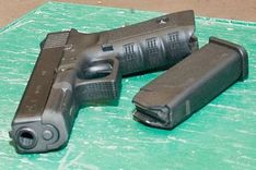 Būs stingrāki noteikumi ieroču nēsāšanas atļaujas saņemšanai