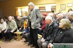 Pūres iedzīvotāju sapulcē visskarbākās runas – par «Elvi» veikalu