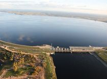 Autovadītāju ievērībai: būvdarbi notiek 58 posmos; naktī uz otrdienu slēgs satiksmi uz Rīgas HES tilta