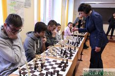 Iespēja pacīkstēties ar šaha lielmeistari