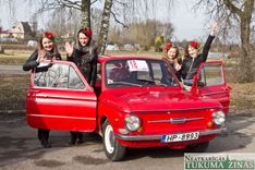 Sieviešu auto foto orientēšanās Slampē /FOTO/