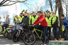 Tukuma Raiņa ģimnāzijai – jauna velosipēdu novietne