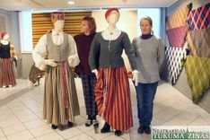 Tukuma audējas gatavo Latvijas simtgades tautas tērpu izstādi