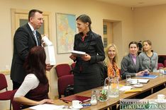 Tiesībsargs Tukumā iepazīstas ar domes iestāžu darbu