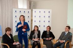 52% nereģistrētās attiecībās dzīvojošo uztraucas par savu tiesisko drošību