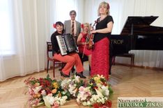 Tukuma muzikālais trio «Noskaņa» prezentē albumu «Con brio»