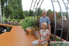 Par skaistajām Tukuma rozēm joprojām rūpējas Daila un Bruno Trubiņi