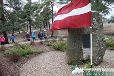 Pieminot komunistiskā genocīda upurus