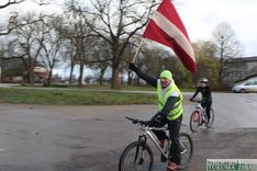 Pūrē Latvijas dzimšanas dienu atzīmē ar velobraucienu