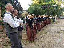 Koncerts Tukku magi pagalmā