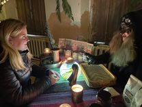 Zentenē sācies radoši spocīgais vakars