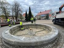 Gatavojas strūklakas atvēršanai. Visticamāk –  pēdējo reizi