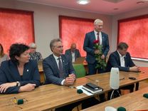 Jauns sasaukums, priekšsēdētājs – līdzšinējais