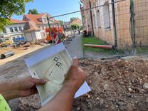 Atrok mūri un...degvielas cisternu 