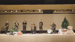 Zemessardzes orķestra mūziķu video sveiciens Ziemassvētkos /VIDEO/