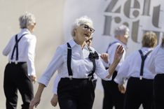 Kandavā gaidāms vērienīgs senioru festivāls “Zelta ritmi”