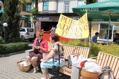 Adīšanas diena Tukuma centrā