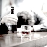 NVA piedāvā atbalstu bezdarbniekiem, kuriem atrast darbu traucē atkarības problēmas