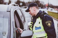 Svētku laikā aizturēti vairāki dzērājšoferi