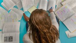 9. un 12. klašu pārbaudījumiem – trīs varianti