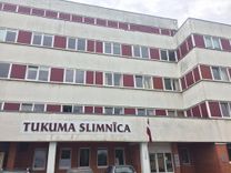 Tukuma slimnīcā trūkst speciālistu